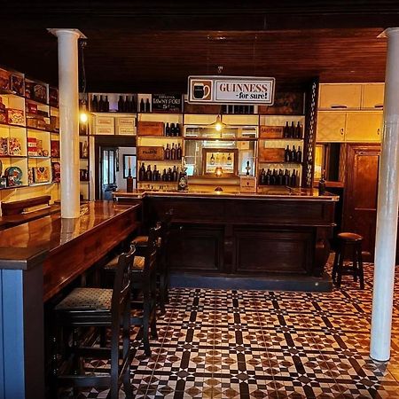 Tw O Connell Old World Irish Pub Villa Cahersiveen Exterior foto